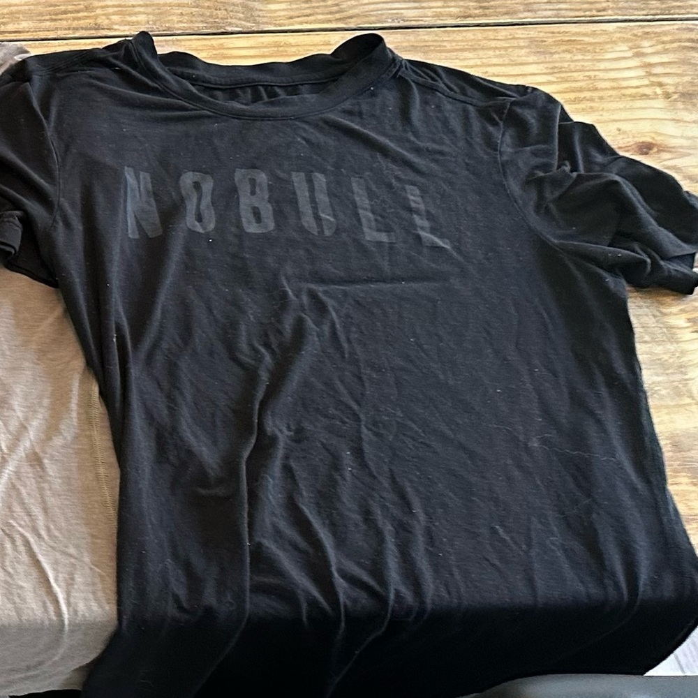 Nobull Tshirt